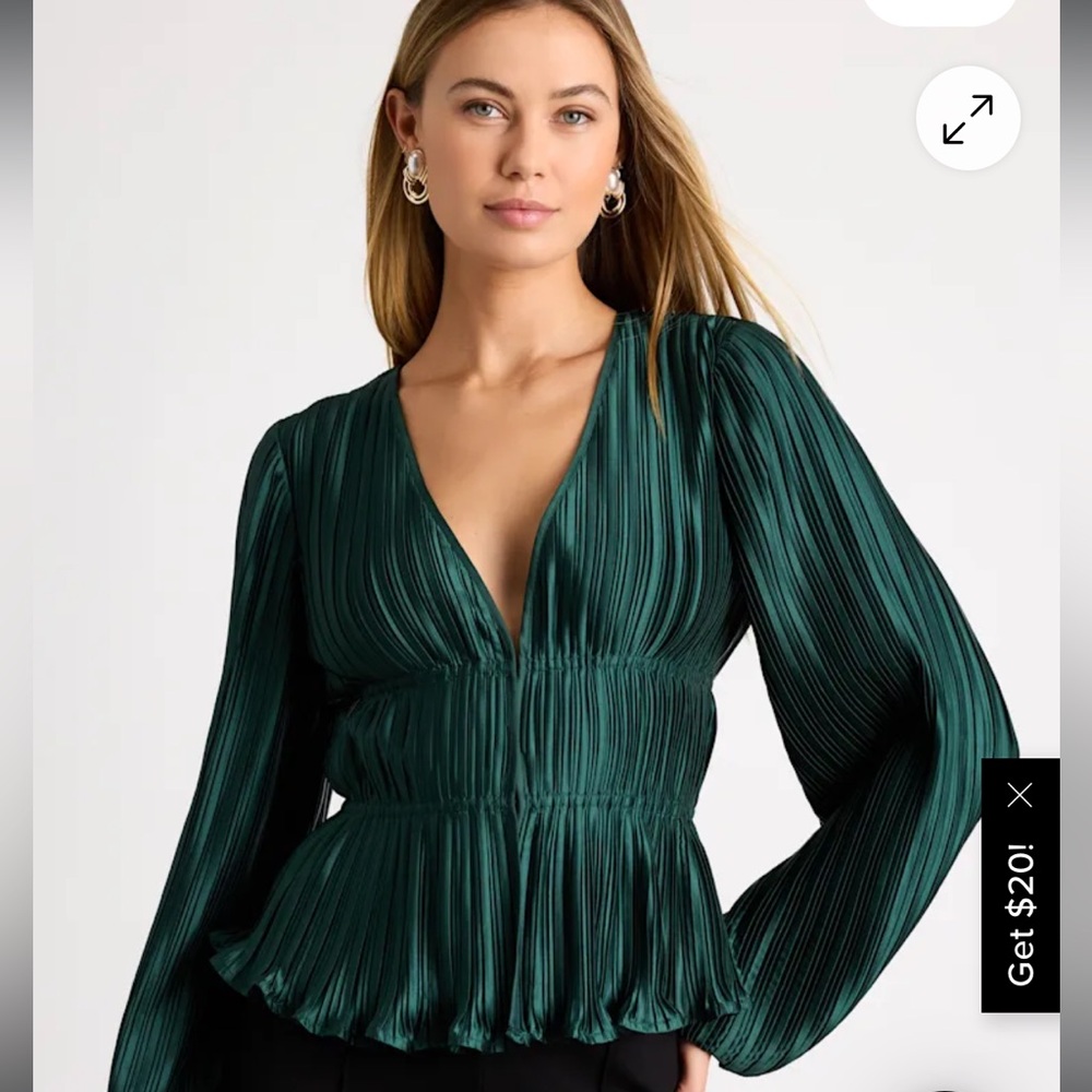 New with tags! Lulu's Deep Emerald Green Pleated V-neck Blouse
